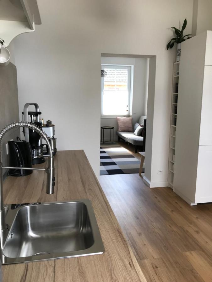 Ferienwohnung City-Apartment Swifts クレーフェルト エクステリア 写真