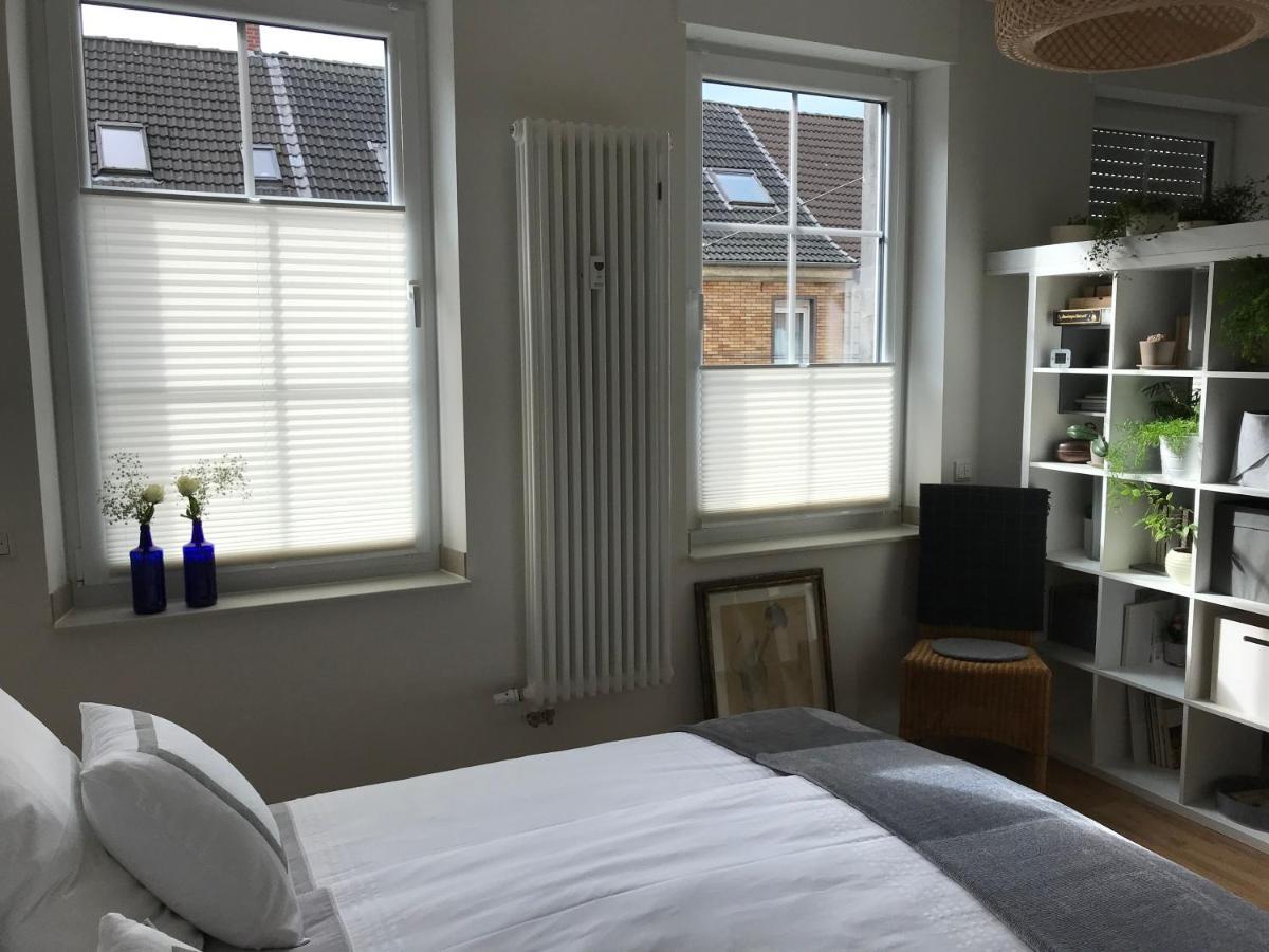 Ferienwohnung City-Apartment Swifts クレーフェルト エクステリア 写真