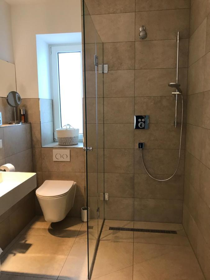 Ferienwohnung City-Apartment Swifts クレーフェルト エクステリア 写真